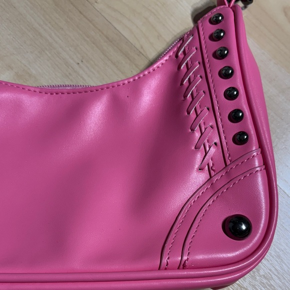 Chic Pink Shoulder Bag with Stud Accents - Picture 3 of 9